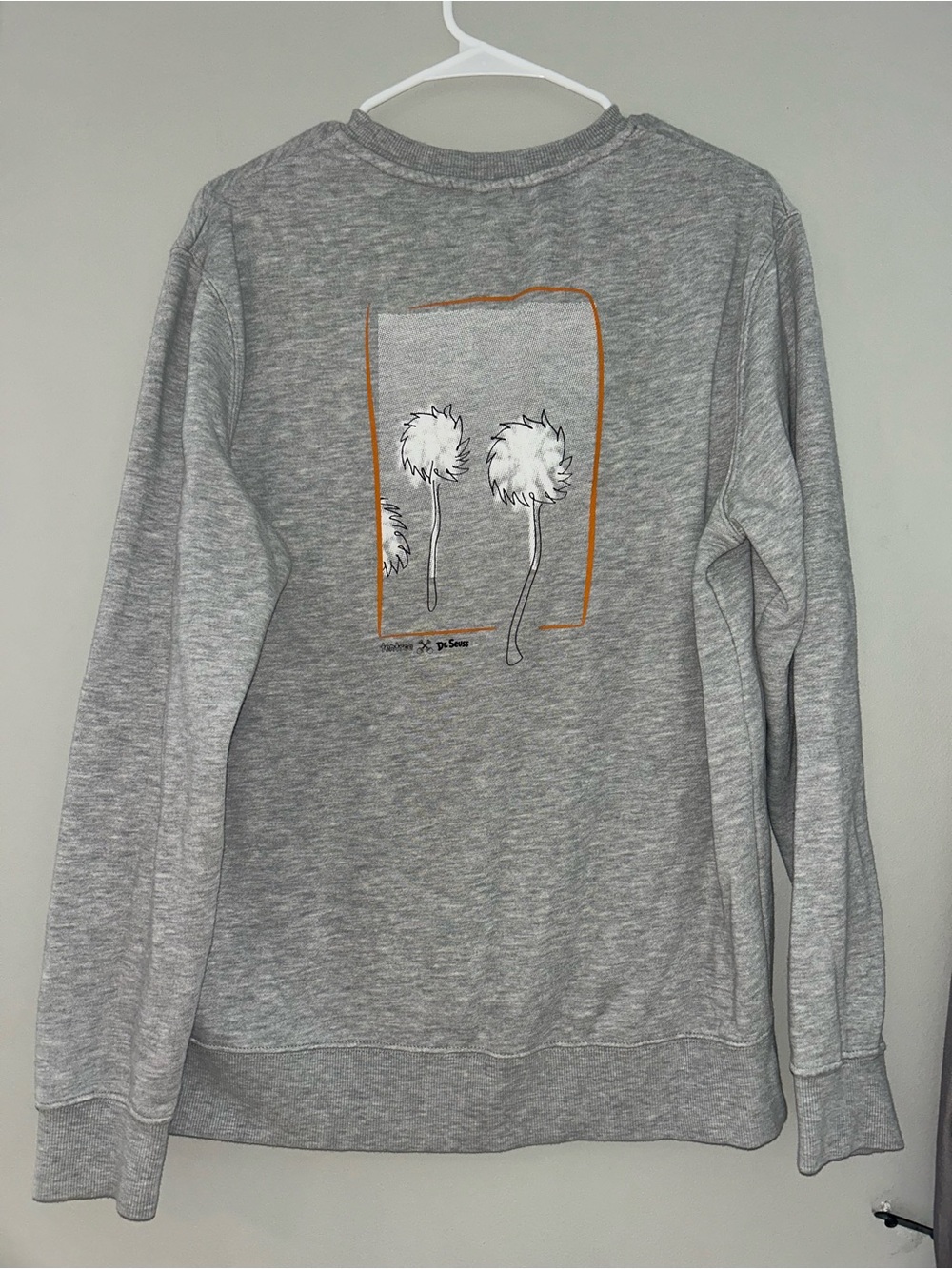 Ten Tree x Dr. Seuss Gray Long-Sleeve Graphic Sweatshirt